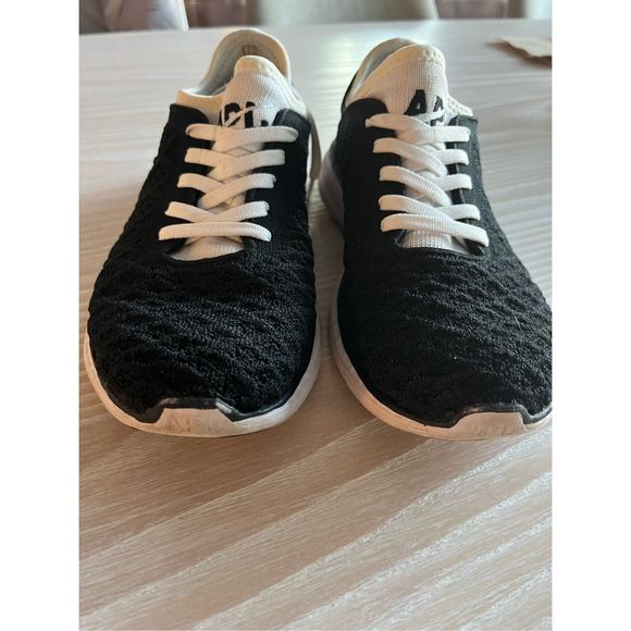 APL TechLoom Phantom mesh sneakers size 6.5 - Picture 6 of 16